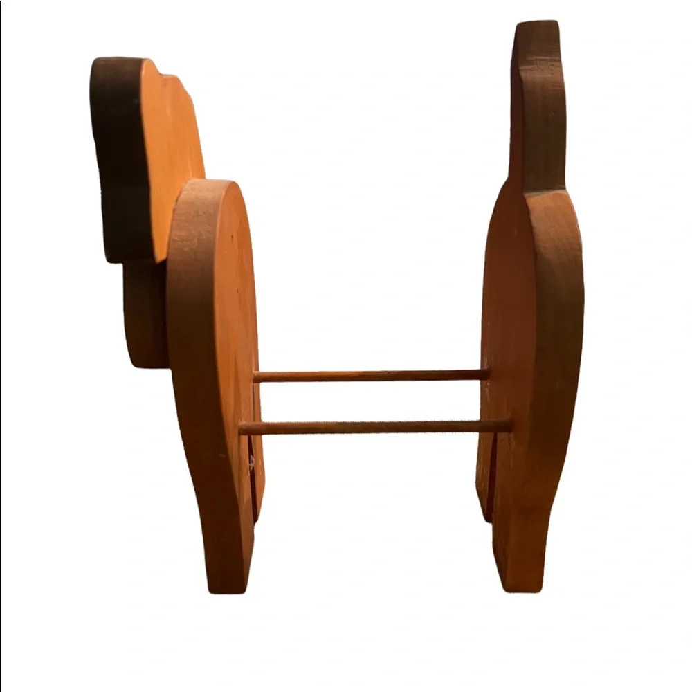 Retro Wooden Dog Toilet Paper Roll Holder